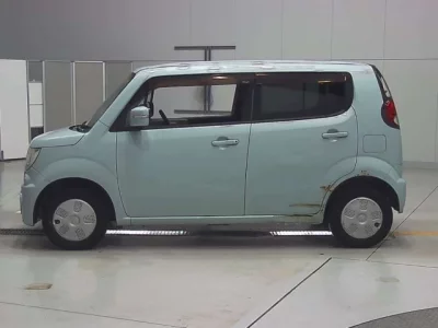Suzuki MRWAGON