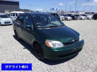 Toyota PLATZ