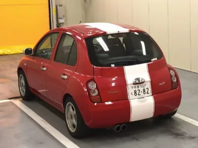 Nissan MARCH