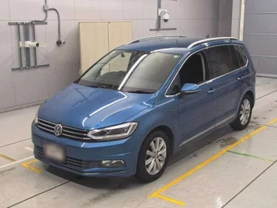 Volkswagen GOLF TOURAN