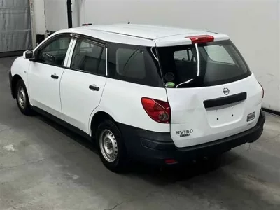 Nissan AD