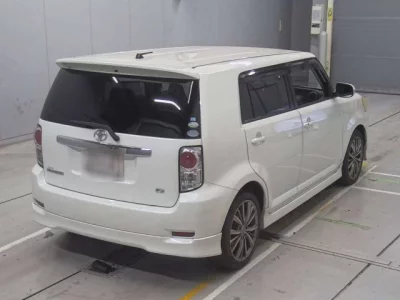 Toyota COROLLA RUMION