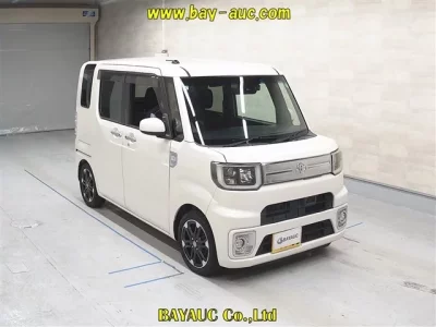 Toyota PIXIS MEGA