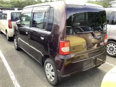 Daihatsu MOVE CONTE