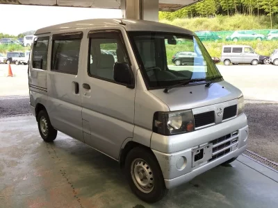 Nissan CLIPPER VAN