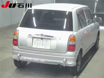 Daihatsu MIRA