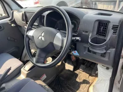 Mitsubishi MINICAB MIEV