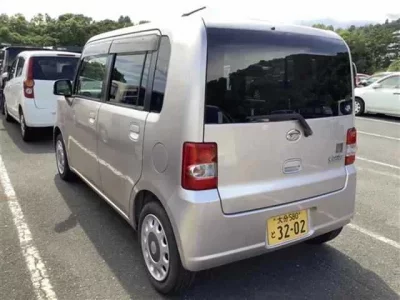 Daihatsu MOVE CONTE