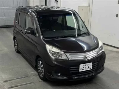 Mitsubishi DELICA D2
