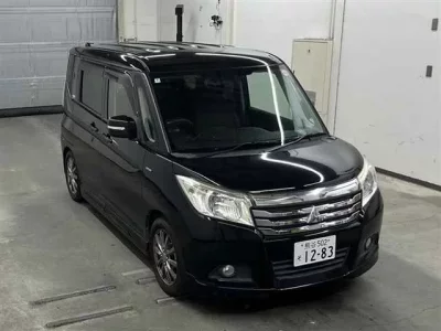 Mitsubishi DELICA D2