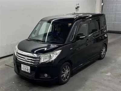 Mitsubishi DELICA D2