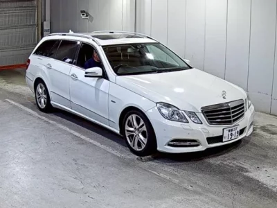 Mercedes-Benz E CLASS WAGON