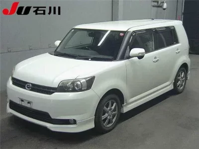 Toyota COROLLA RUMION