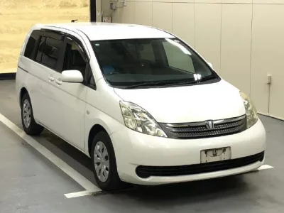 Toyota ISIS