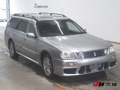 Nissan STAGEA