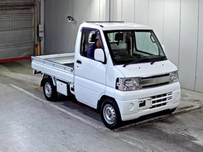 Mitsubishi MINICAB TRUCK