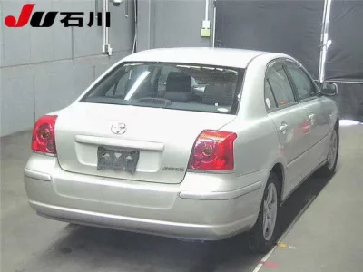 Toyota AVENSIS SEDAN