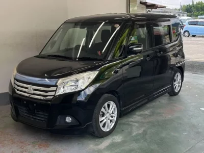 Mitsubishi DELICA D2