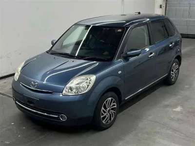 Mazda VERISA