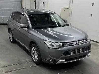 Mitsubishi OUTLANDER PHEV