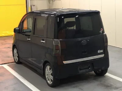 Daihatsu TANTO EXE