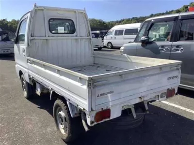 Mitsubishi MINICAB TRUCK