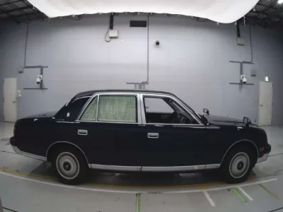 Toyota CENTURY