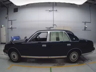 Toyota CENTURY