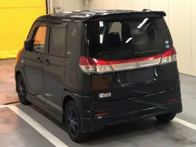 Mitsubishi DELICA D2
