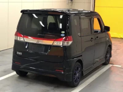 Mitsubishi DELICA D2