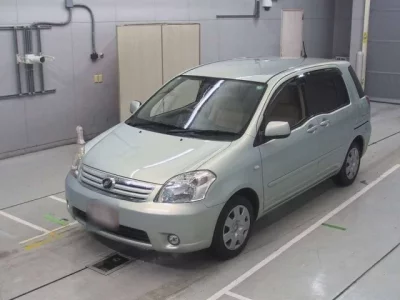 Toyota RAUM