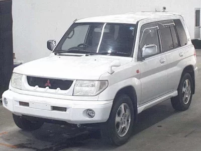 Mitsubishi PAJERO IO