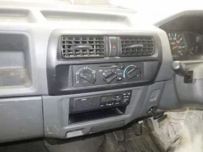 Mitsubishi MINICAB TRUCK