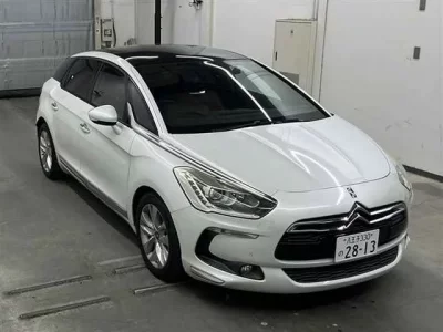 Citroen DS5