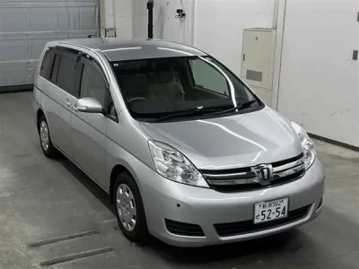 Toyota ISIS