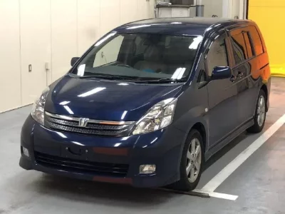 Toyota ISIS