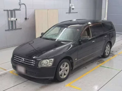 Nissan STAGEA