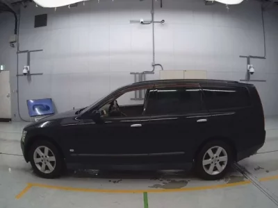 Nissan STAGEA