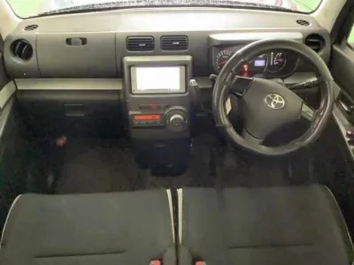 Toyota PIXIS SPACE