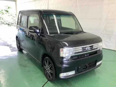 Toyota PIXIS SPACE