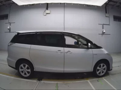 Toyota ESTIMA HYBRID