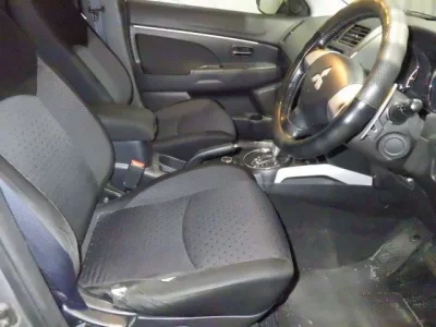 Mitsubishi RVR