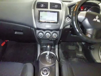 Mitsubishi RVR