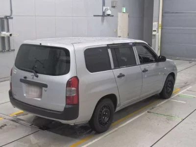 Toyota SUCCEED