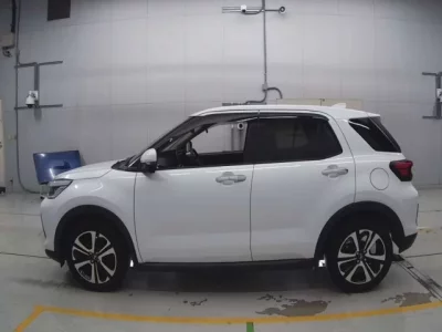 Daihatsu ROCKY