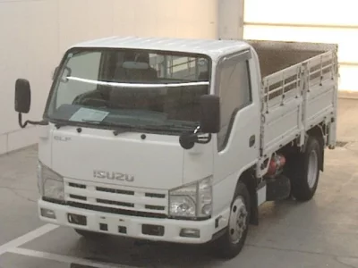 Isuzu ELF