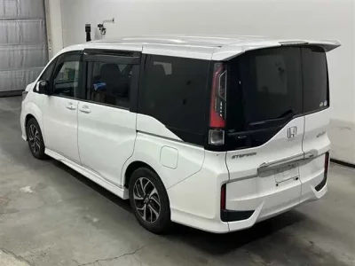 Honda STEP WAGON