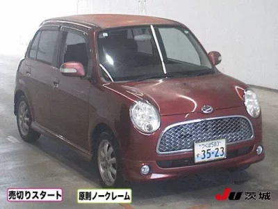 Daihatsu MIRA