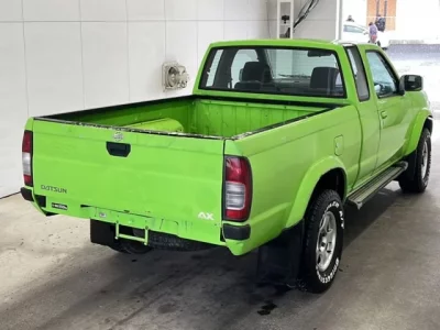 Nissan DATSUN PICKUP