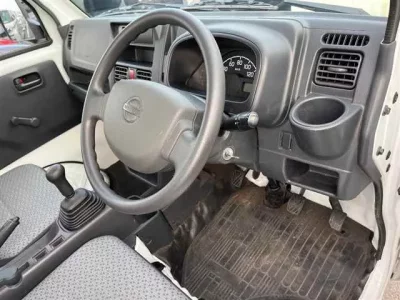 Nissan CLIPPER TRUCK